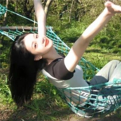 女人和枪